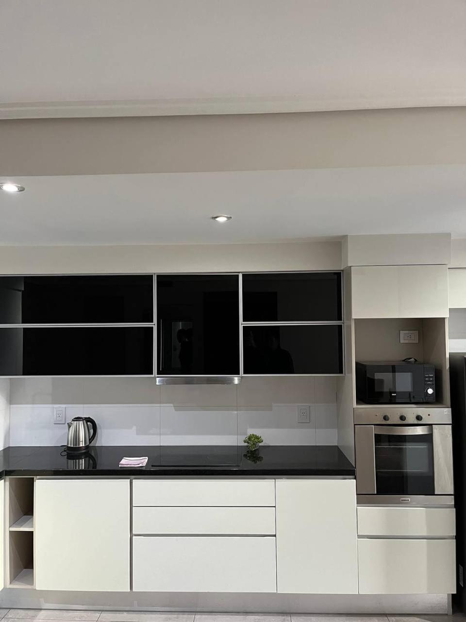 Apartamento Centrico Con Las Mejores Vistas De Mendoza Exterior photo